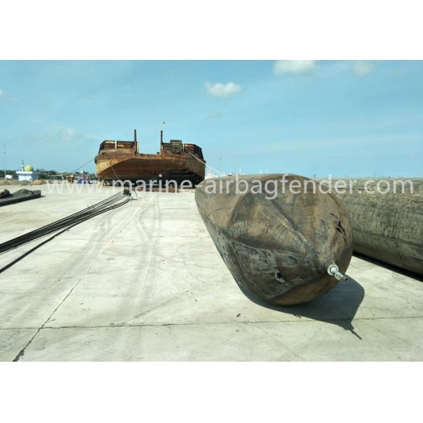 Bolsos subacuáticos de lanzamiento de la elevación de aire de la operación fácil de los sacos hinchables de la nave de 8 capas