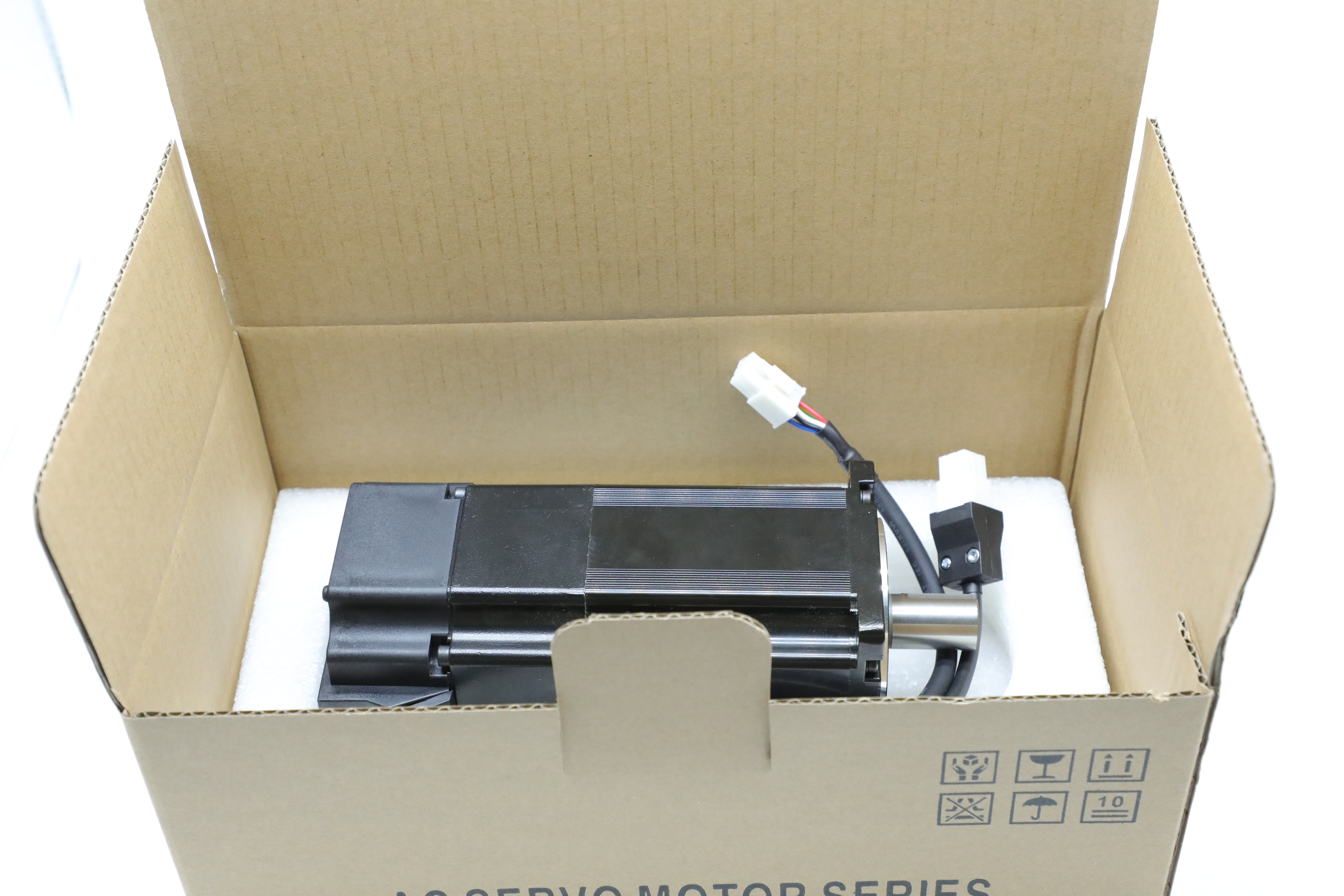 85HS 3.4V 4.2A 1Ω HYBRID Step Motor с кодером для промышленных применений 1.8° Угол шага