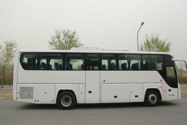 53 Seats Foton Used Tour Bus Euro III Emission For The Passenger Traveling