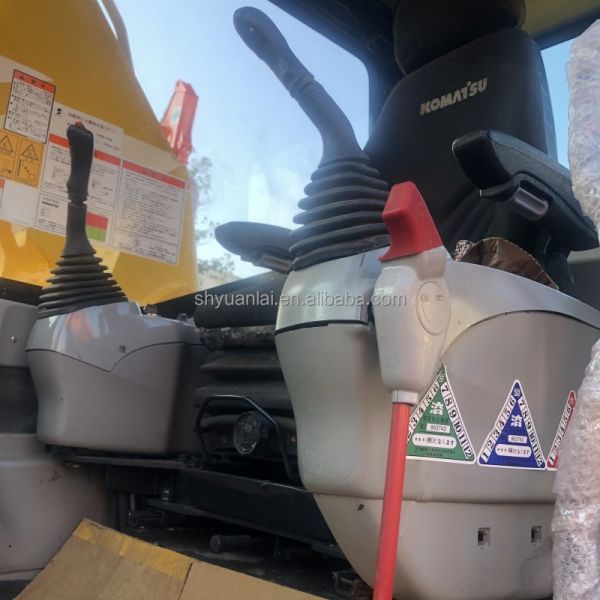 20253 kg Poids de fonctionnement Excavateur Komatsu PC200-7 utilisé avec soupape hydraulique d'origine