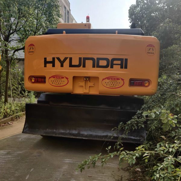 21т Подержанная экскаваторная машина для полёта по переработанной технике Hyundai 210 Excavator