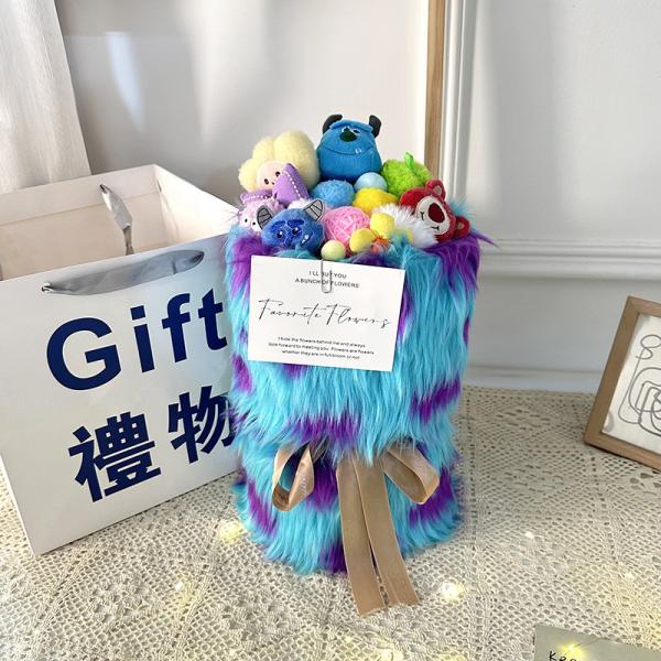 Célébrez la Saint-Valentin chinoise avec un bouquet de poupée en peluche cadeau créatif de petite amie en plusieurs couleurs