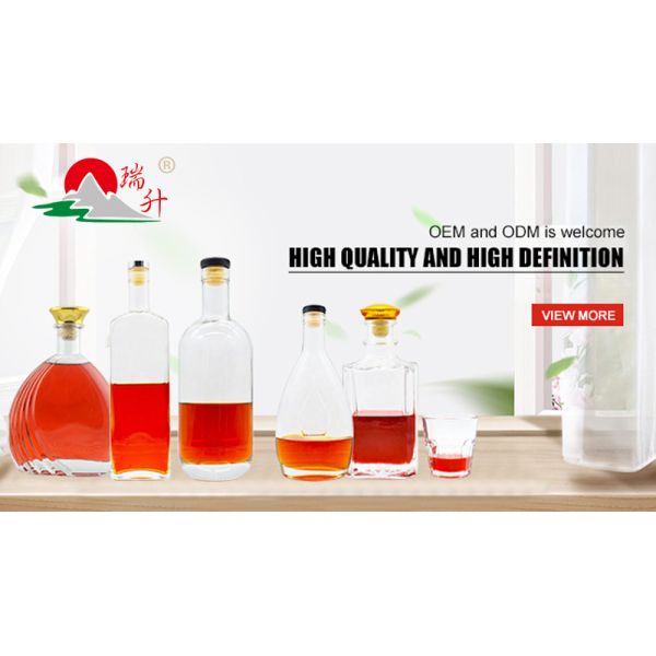 Customized Color Spray Vodka Glass Bottle 750ml with Super Flint Glass Material