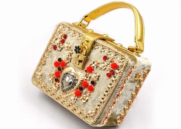 Golden Metalic Evening Clutch Bags Small Sized With Retro Carved Diamond