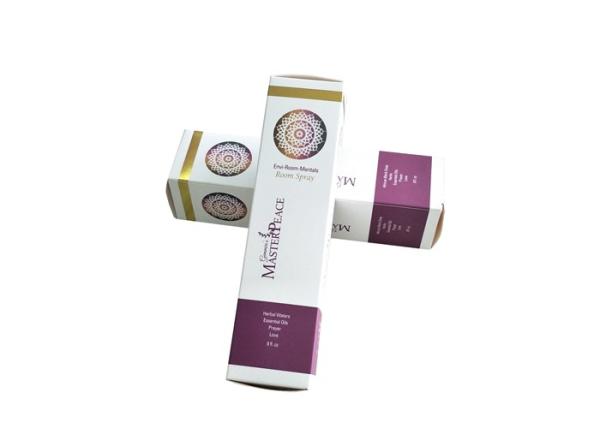 Skin Care Packaging Gift Card Box Matte Lamination Surface With Foil Gold Logo