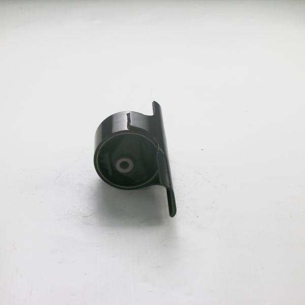 Daihatsu OEM Engine Mounting Rubber / Shock Absorbing Engine Bracket 12305-87201
