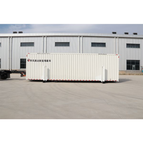 Exclusive Isuzu Mini 4*2 4 Ton 19cbm Diesel Demountable Body Wing Van Truck For Logistics