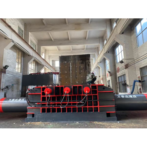 耐久性のある廃棄物金属バレー装置