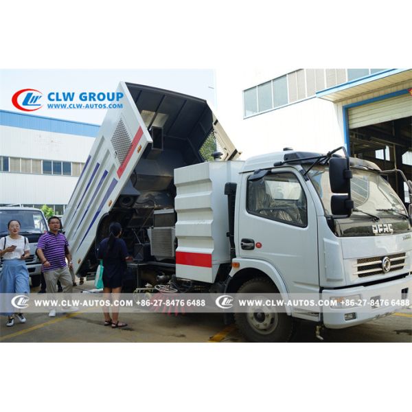 Dongfeng 9m3 Road Sweeper Truck With Cummins Engine