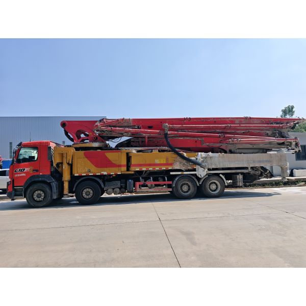 Camion pompe à béton Sany 62m puissant - camion pompe fiable et économique
