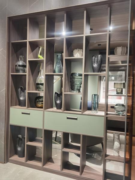 MC WORLD MDF Glossy Glass Retail Display Cabinet Showcase Furniture Set Customized