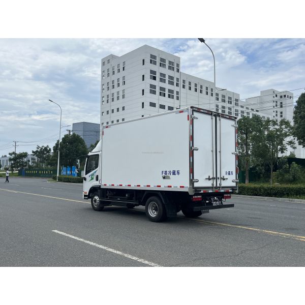 Furgonetas Refrigeradas Mini Congelador Vehículos Refrigerados Diésel Furgoneta de Enfriamiento Refrigerada 4 Toneladas Camión con Sistema de Refrigeración