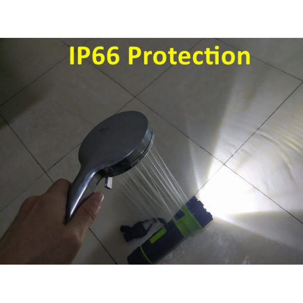 300lm 15°  300M High Power LED Torch Light For Rescuing