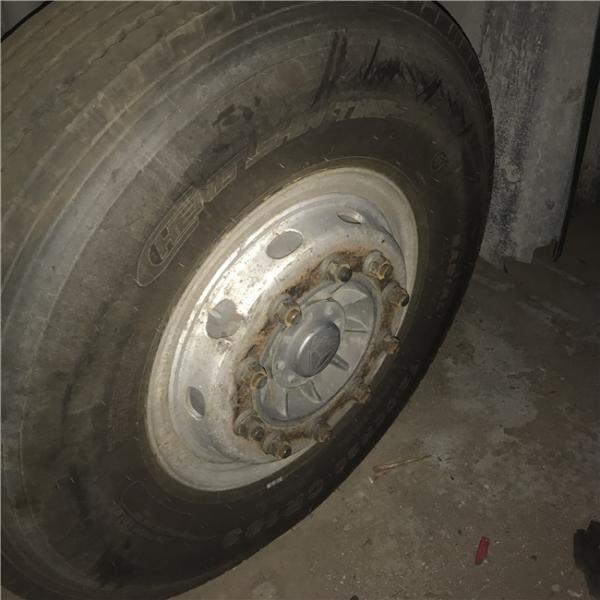 Original howo dump truck head/ 6x4 truck head/isuzu truck head 8x2/volvo truck head 6x4 with good condition