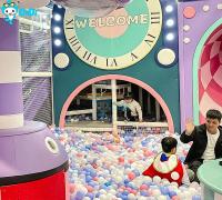 Projet gratuit 500 600 700 800 M2 Équipement de jeu intérieur commercial