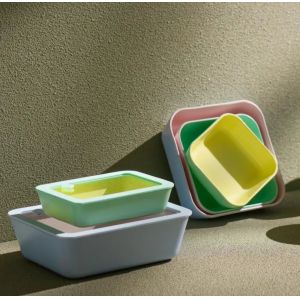 Contenant alimentaire en verre non collant avec couvercle en verre ventilé