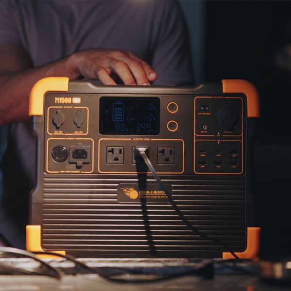 Display LCD UPS Batería de litio Generador solar LiFePO4 Pure Sine Wave Generador portátil