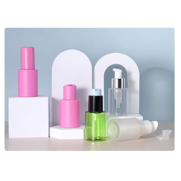 Botellas cosméticas de plástico de lujo de 60 ml de 100 ml de color rosa de niebla fina botella de pulverización de embalaje para la industria