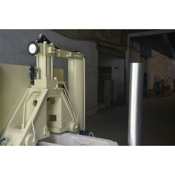 138 Ton Custom OEM Hot Chamber Die Casting Machine - Factory Price from Dongguan, Guangdong