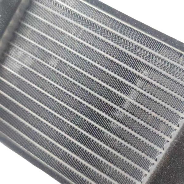 MB813487 Car AC Heater Core for Mitsubishi Pajero Montero V11 V31 V32 V33 V43 V45 Aluminum Radiator Heating Water Tank Core