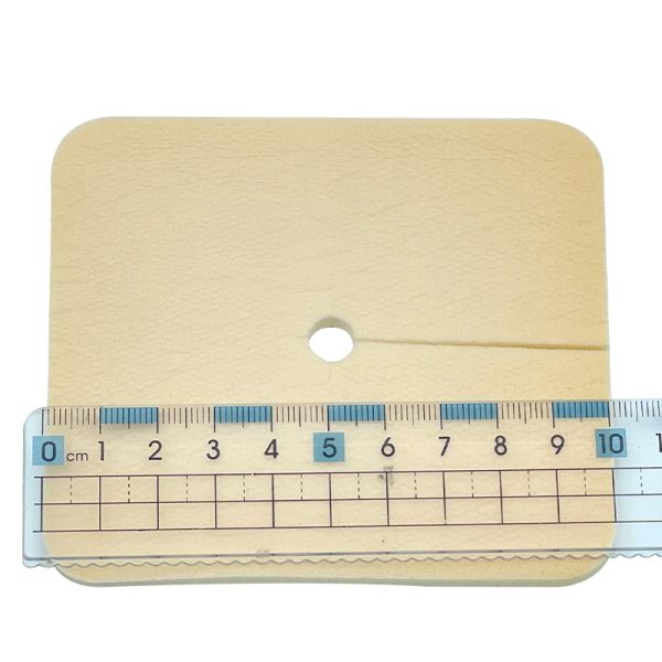 High Absorbency PU Laminated Silicone Foam Dressing With Hole Non Adhesive 7x10cm 9x10cm