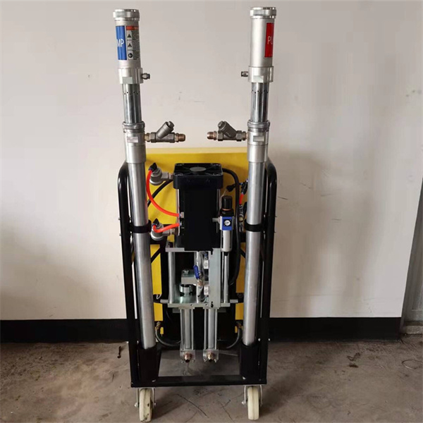 Желтая машина пены брызг машины 4500W×2 брызг полиуретана небольшая