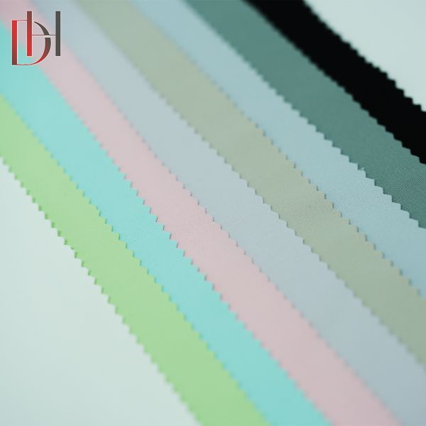Custom Soft and Skin-friendly 80%  Polyester 20% Spandex  Yoga Sportswear Textile Fabrics