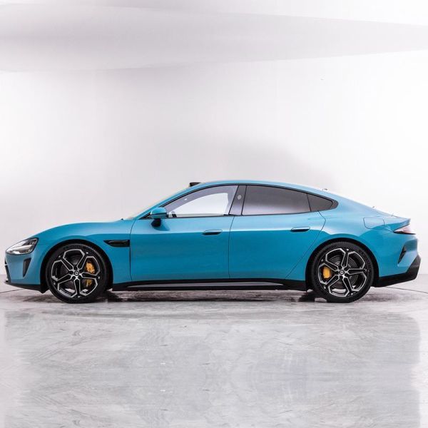 Vehículos energéticos Xiaomi Su7 PRO 2024 Caja de cambios manual Limousina eléctrica Coche con color gris