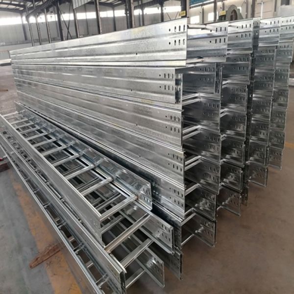 Outdoor Hot Dip Galvanized Cable Tray Ventilation / Perforation Groove