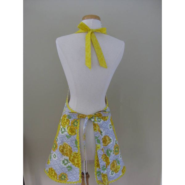 Ladies Apron, Kitchen Apron, Full Cooking Apron, Yellow Apron, Apron With Pockets, Gift For Women, Adult Apron, Gift Und