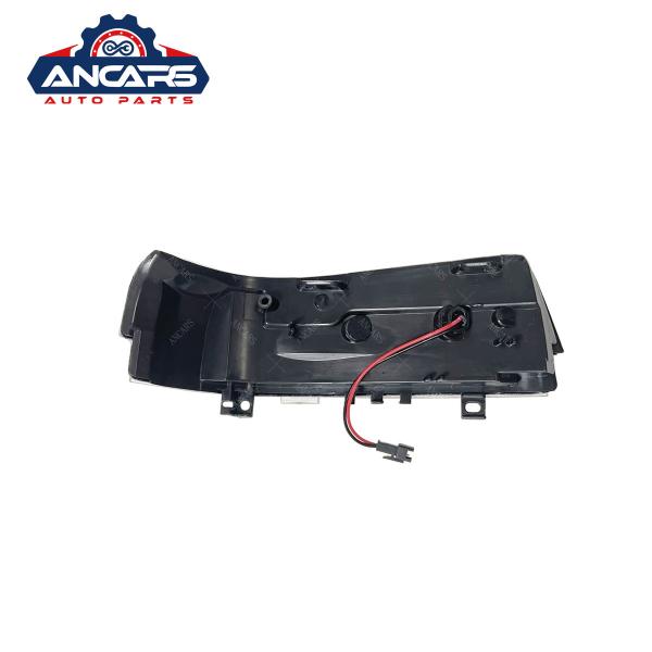 Mitsubishi Side Mirror Signal Light  V97 06-19 8351A029 8351A030