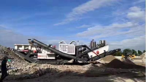200 Tph Portable Mobile Stone Jaw Crusher Plant with YD938E69/YD1142E710/YD1349E912