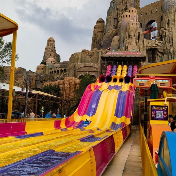 Slide de piscina de fibra de vidrio exterior e interior personalizado