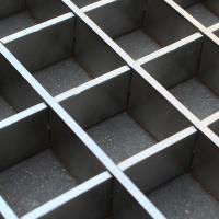 O mergulho quente galvanizado serrilhou a raspagem do aço do fechamento da imprensa de 30x3mm