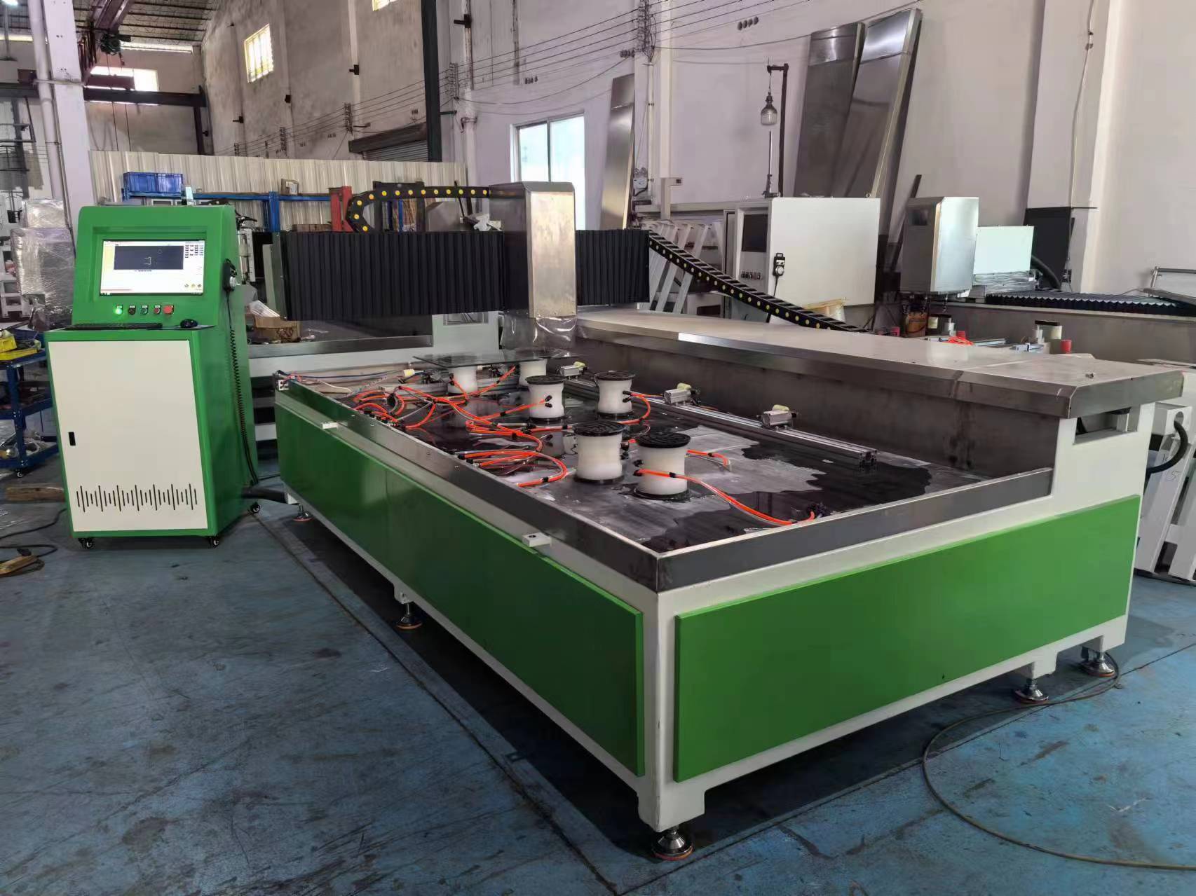 24000RPM CNC Glass Milling Machine 13.6KW 220V 380V For Glass Processing