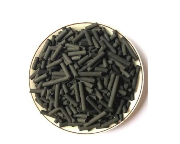 Carbone actif à base de pellet de bois