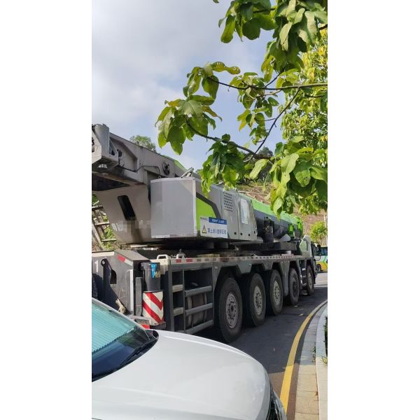 ZOOMLION 200 tonnes de camion de grue mobile vendre la Chine une grue utilisée