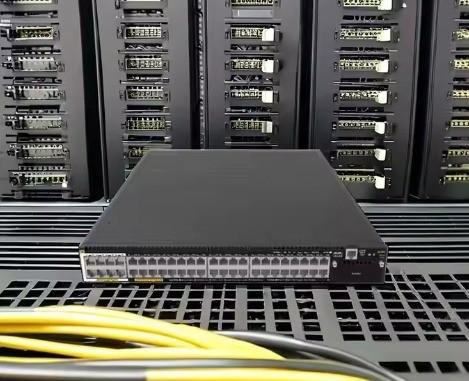 JL667A 6300F Commutateur réseau 48x ports 10/100/1000Base-T, ports SFP