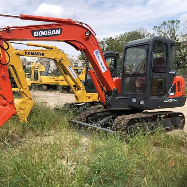 Good Performance Doosan DX55 Excavator Mini 5 Ton in Korea with 2900 Working Hours