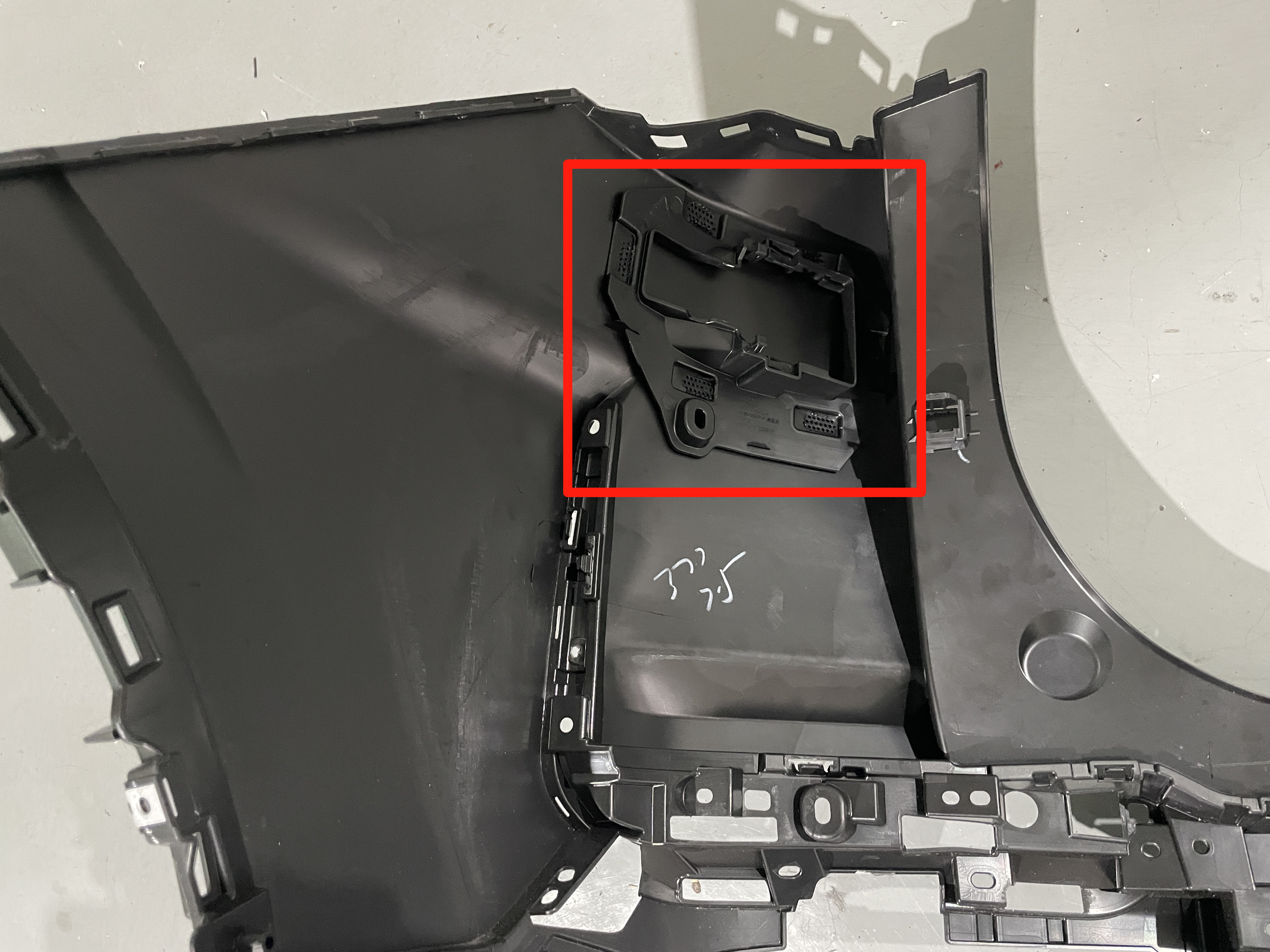 Automotive Rear Bumper Ultrasonic Plastic Welding Equipment – Reliable, Efficient & Precise