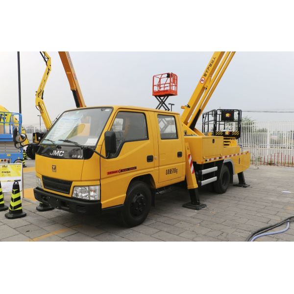 Chine 38m camion élévateur aérien fabriqué par usine plateforme de travail télescopique véhicules aériens