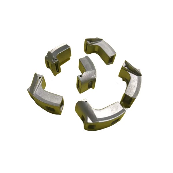 Technologie de moulage par injection MIM pour pièces structurelles en acier inoxydable dans l'industrie électronique