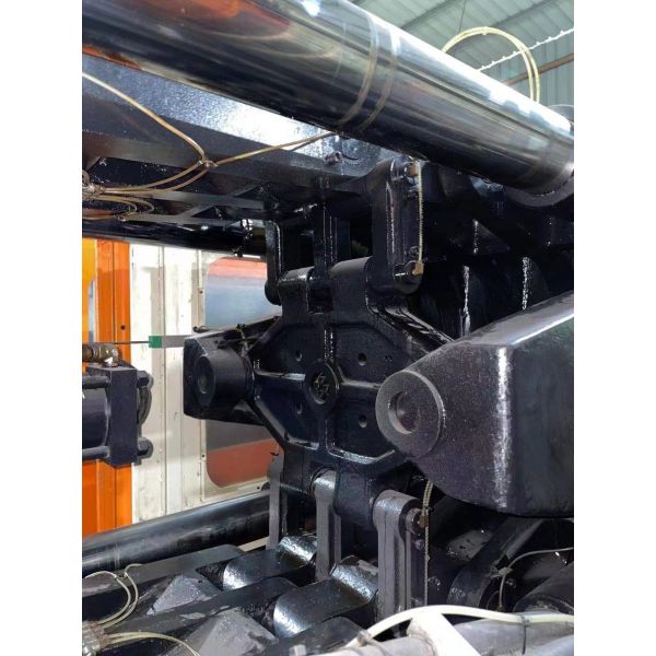 Chen Hsong 480 Ton ABS Injection Molding Machine 2nd Plastic Toys Molding Machine