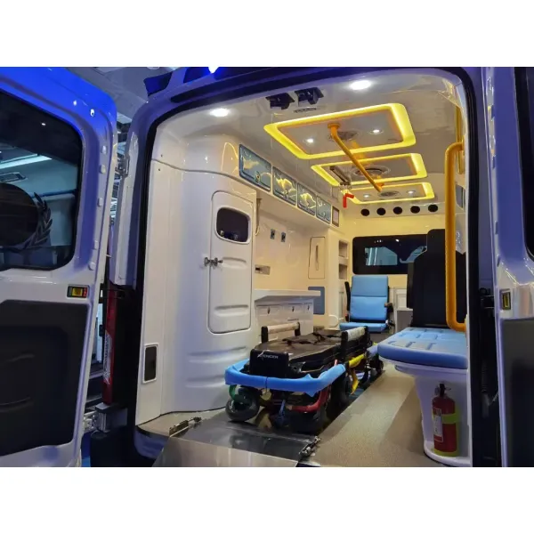 Chasis 4X4 Euro 6 Ambulance Negative Pressure Rescue Ambulance Mobile Medical Bus Mobile Clinic Truck