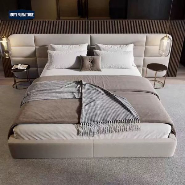 Linen Upholstered Bedroom Furniture Sets Hotel Grade Luxury Modern Villa Bed Double King Size Soft Bed Massage Sample