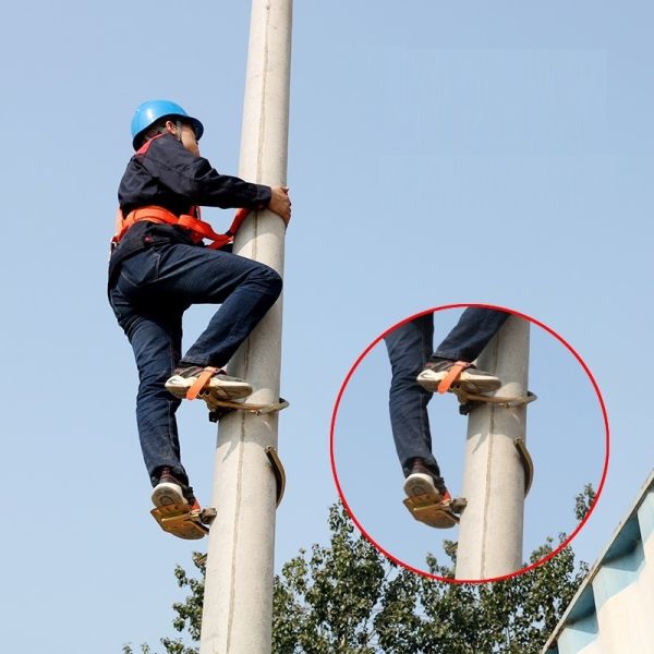 Safe Stainless Alloy Steel Tool For Climbing In Tough Conditions