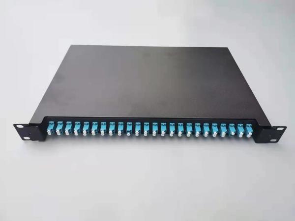 PLC Splitter 1U 19  24 Ports SC/APC 1 24 Splitter à fibre optique pour réseau LAN sans fil