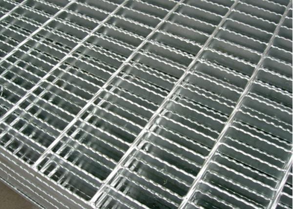 1/4''X1/8'' Heavy Duty Steel Galvanized Serrated Bar Grating Non Skid PVC Coated