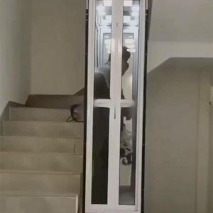 Ascenseur hydraulique compact pour les maisons et les entreprises.