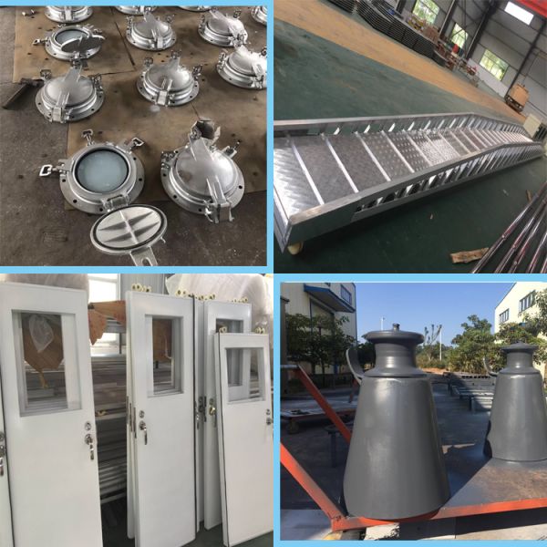 Quick Action Oil Tight Hatch Cover , Deck Hatch Covers 500x500x100mm Clear Size